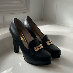 Vintage Michael Kors Black and Gold Leather Heels